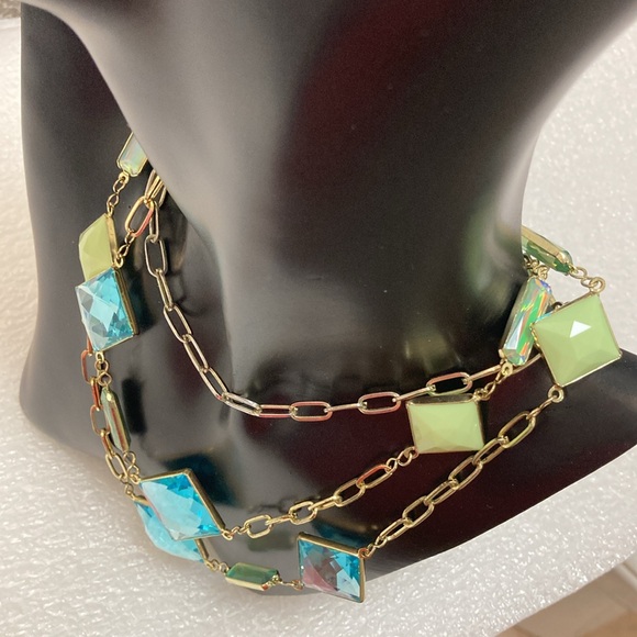 Geometric Blue Green Faceted Crystals Gold Tone Open Oval Link Chain Necklace - Picture 14 of 15